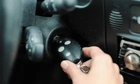 Amber Locksmith Store Minneapolis, MN 612-568-1067 - Keys-locked-in-car